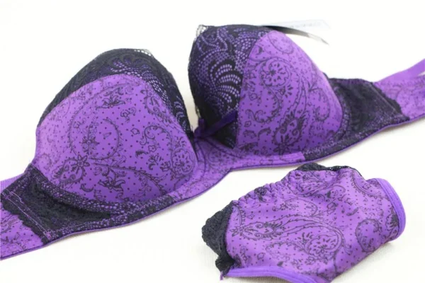 New Sexy Lingerie Embroidered Lace Bra Cup Underwear Set - Image 17